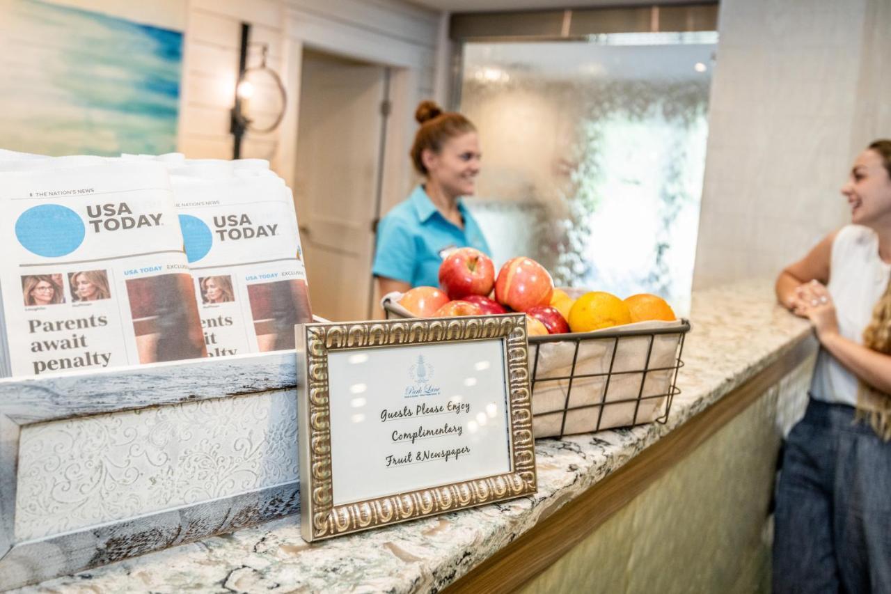 Palmera Inn And Suites Hilton Head Island Exterior foto